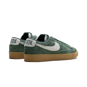 Nike Blazer Low Devin Booker Team Dark Green