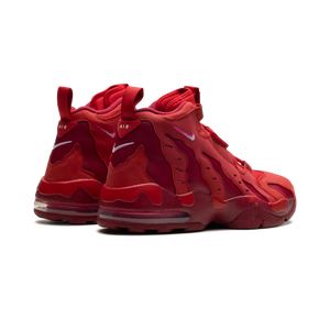 Nike Air Dt Max '96 Love Letter To Connie