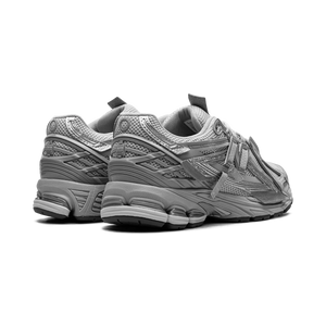 New Balance 1906A Concrete Silver Metallic