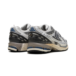 New Balance 1906U Raincloud Magnet