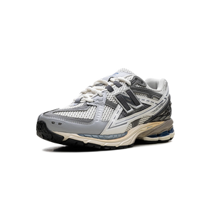 New Balance 1906U Raincloud Magnet
