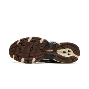 New Balance 530 Castlerock Angora Magnet