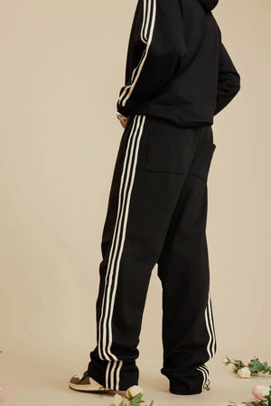 Three Lines Pants - BLACK