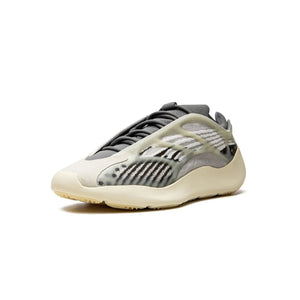 Yeezy Boost V3 700 - Fade Salt