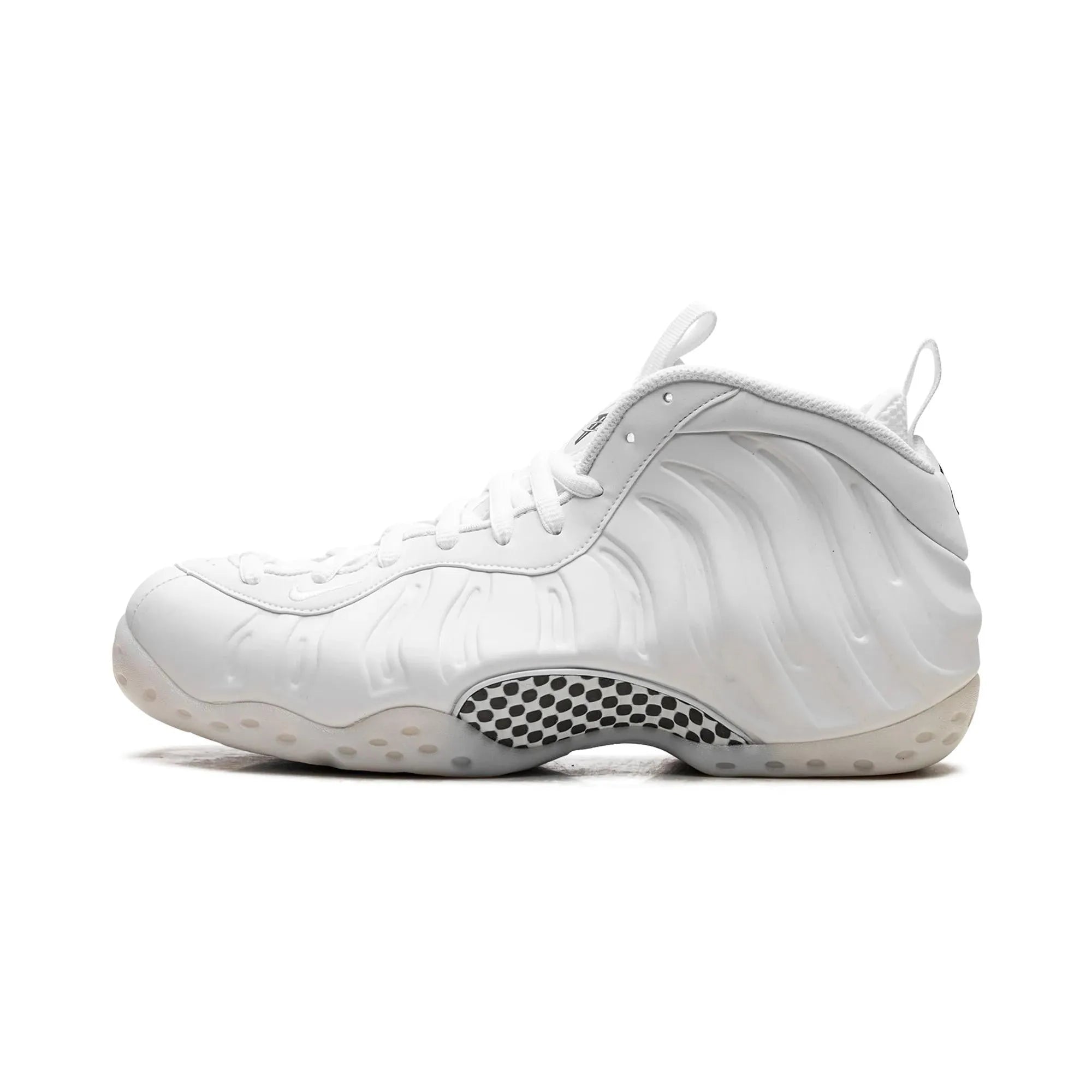 Nike Air Foamposite One Triple White