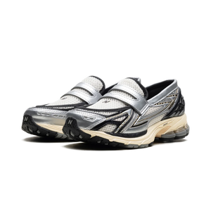 New Balance 1906L Silver Metallic Cream