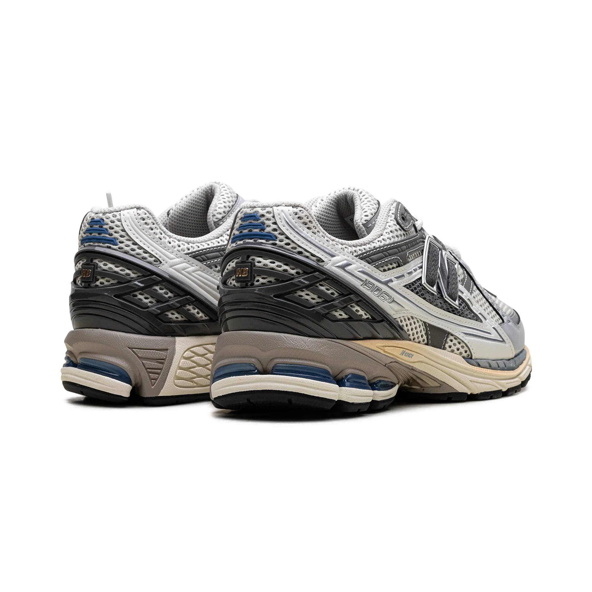 New Balance 1906U Raincloud Magnet