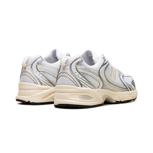 New Balance 530 Silver Metallic Linen