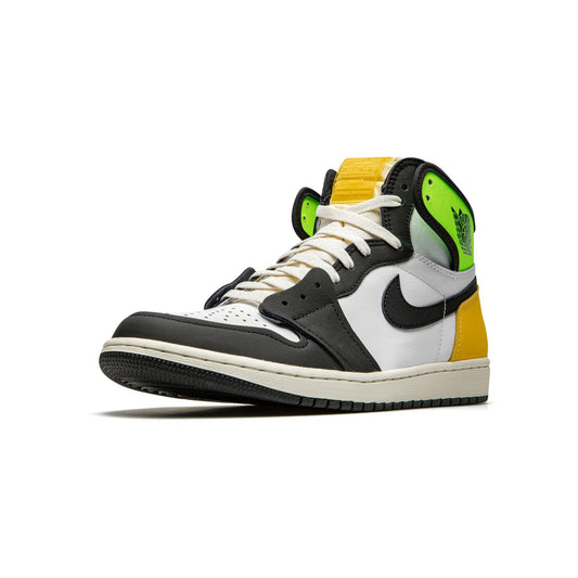 AIR JORDAN 1 RETRO HIGH OG - Volt Gold-LOTABY