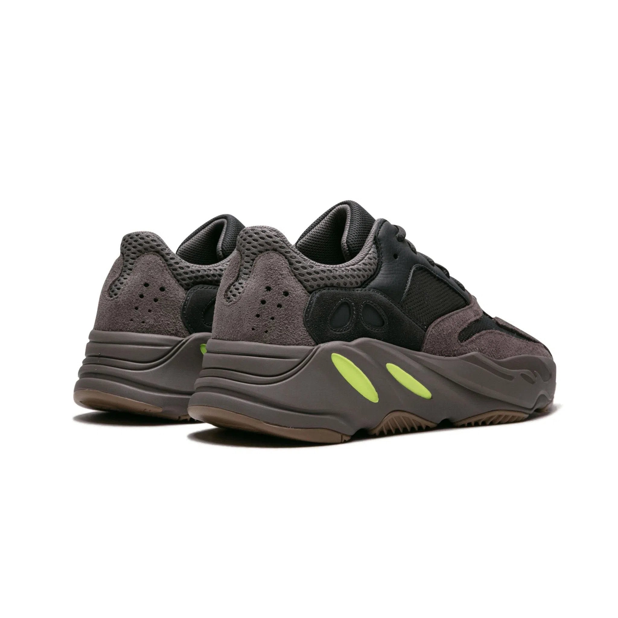 Yeezy Boost 700 Mauve – LOTABY